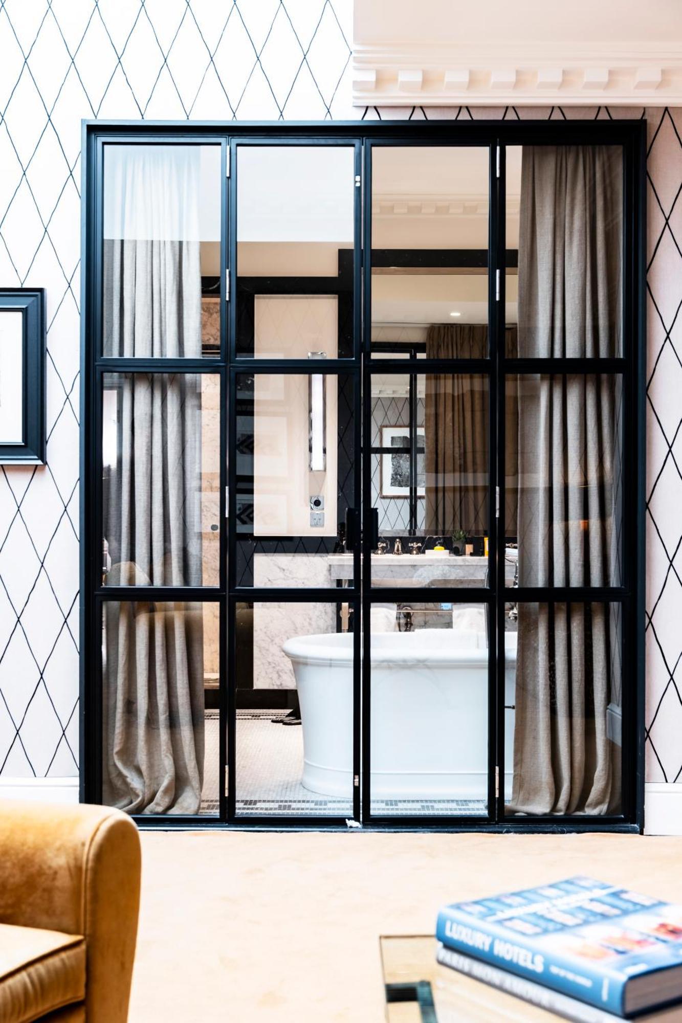 De Berri Champs-élysées, A Luxury Collection