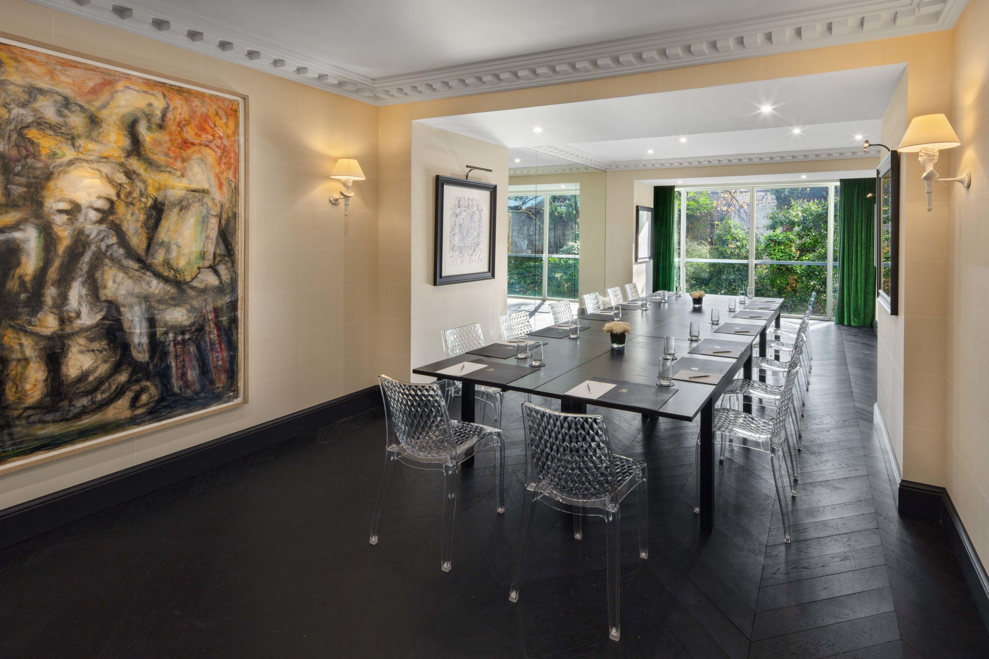 De Berri Champs-élysées, A Luxury Collection Hotel